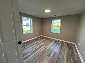 1534 Saint John St in Bristol, TN - Building Photo - Building Photo