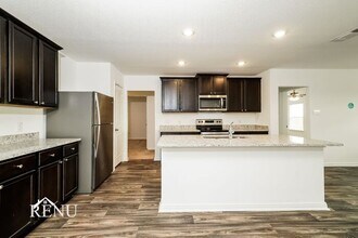 17049 Dusty Boots Ln in Elgin, TX - Building Photo - Building Photo