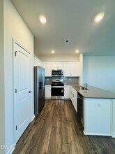 426 Belgian Red Wy in Wake Forest, NC - Foto de edificio - Building Photo
