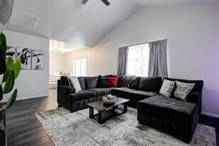 2820 Dalewood Pl in Norman, OK - Building Photo