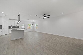 1071 St Clair St in Houston, TX - Building Photo - Building Photo