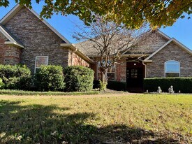 1450 Whippoorwill Ln in Bentonville, AR - Building Photo