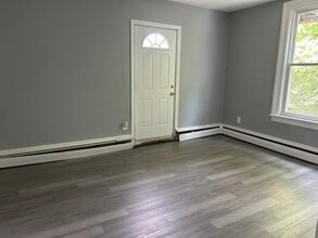 58 Smith Ave in Norwich, CT - Building Photo - Building Photo