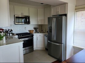 40 Mead St, Unit 2 in Boston, MA - Building Photo
