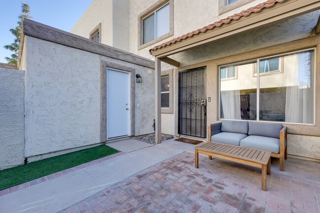 7915 E Keim Dr in Scottsdale, AZ - Building Photo - Building Photo