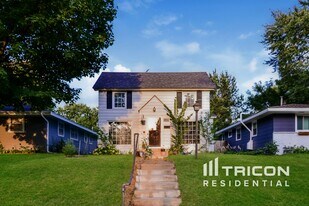 3910 Scott Ave N in Minneapolis, MN - Building Photo