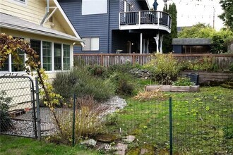 2651 NW 87th St in Seattle, WA - Building Photo - Building Photo