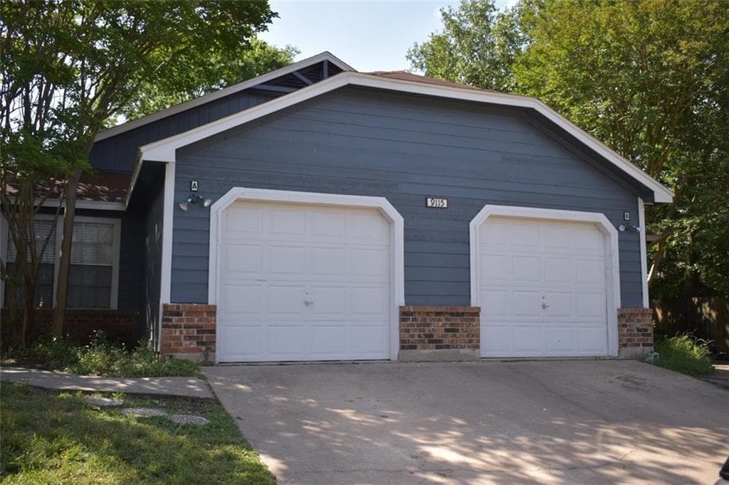 9115 Japonica Ct, Unit A in Austin, TX - Building Photo