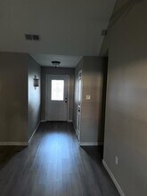 205 Clover Ln in Palestine, TX - Building Photo - Building Photo