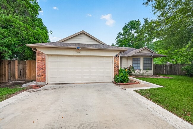 property at 13318 Ascot Glen Ln