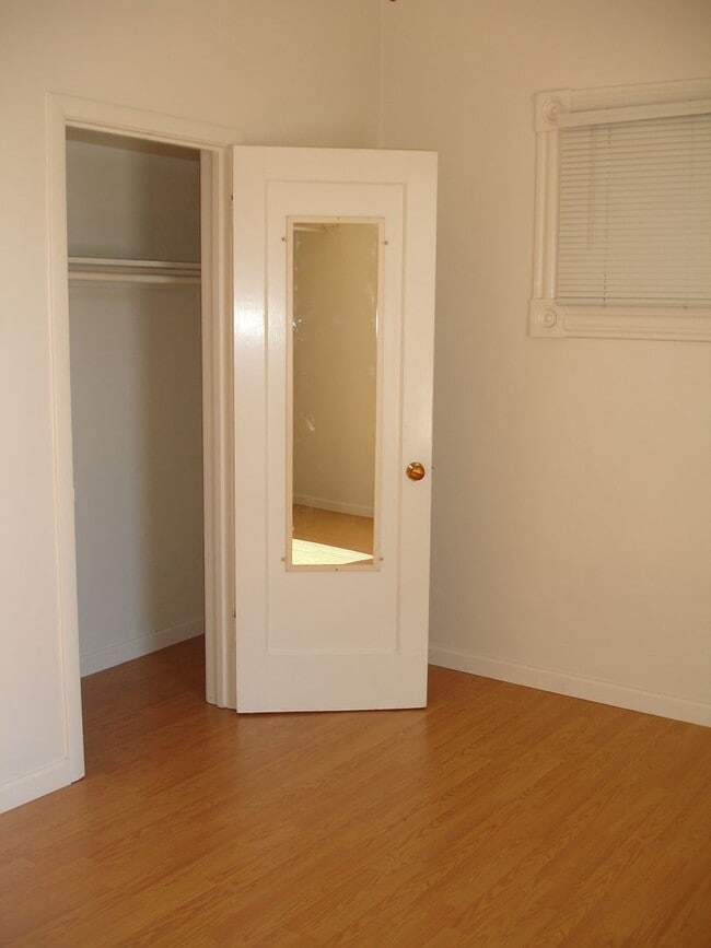 2404 K St in Sacramento, CA - Building Photo - Building Photo