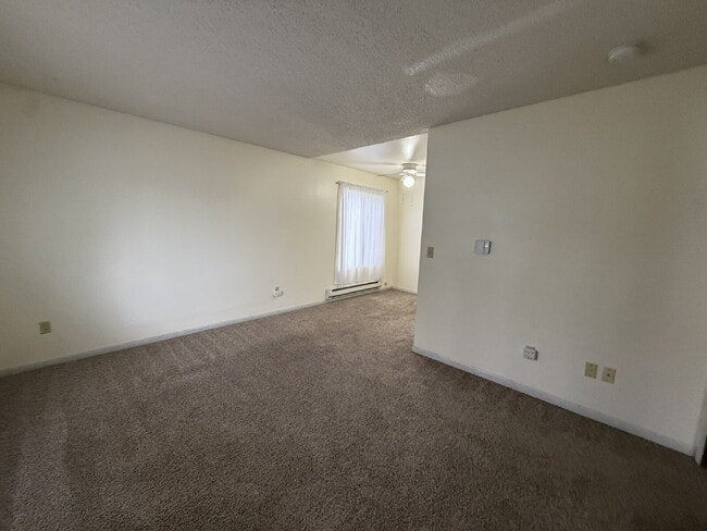 11037 SE 223rd St in Kent, WA - Building Photo - Building Photo