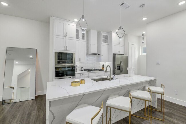 property at 6713 St Augustine St