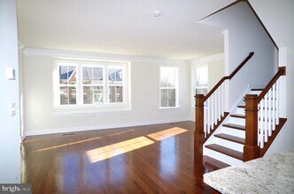 3755 Signal Knob Ct in Falls Church, VA - Building Photo - Building Photo