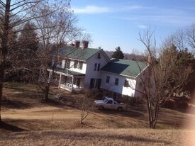 7220 Chapel Point Rd in Port Tobacco, MD - Building Photo