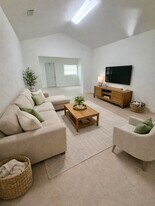 7796 Loomis St in Lantana, FL - Building Photo