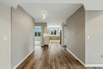 6430 W Berteau Ave in Chicago, IL - Building Photo - Building Photo