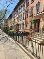 1517 Greene Ave, Unit 1 in Brooklyn, NY - Building Photo