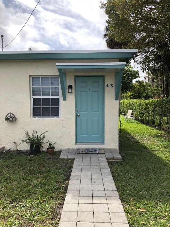 property at 5116-5118 Canal Rd