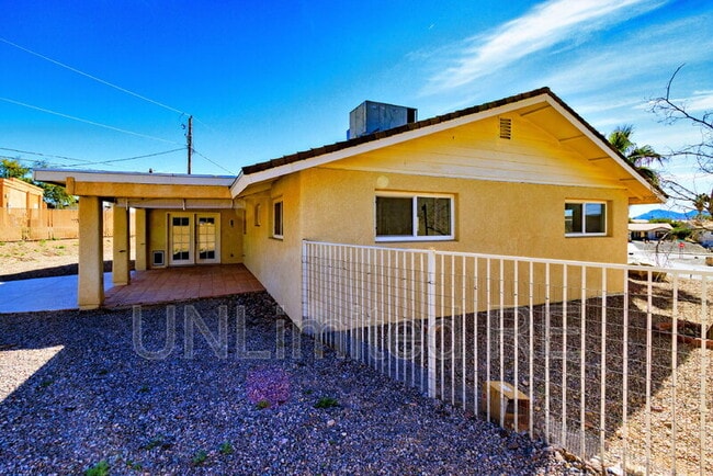 2771 Typhoon Ln in Lake Havasu City, AZ - Building Photo - Building Photo