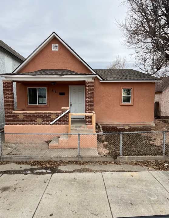 116 E Mesa Ave in Pueblo, CO - Building Photo