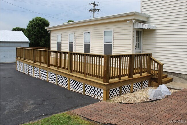 4151 Dutchtown Rd in Burkeville, VA - Building Photo - Building Photo
