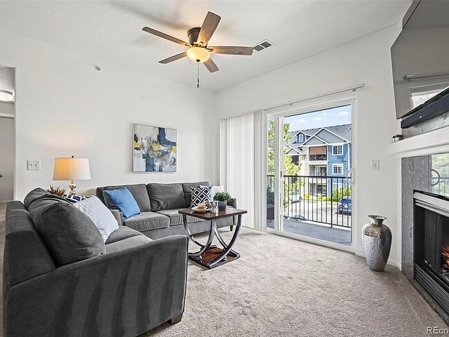 4451 S Ammons St in Denver, CO - Building Photo - Building Photo