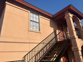 2901 Guerrero St, Unit 2901 Guerrero in Laredo, TX - Building Photo