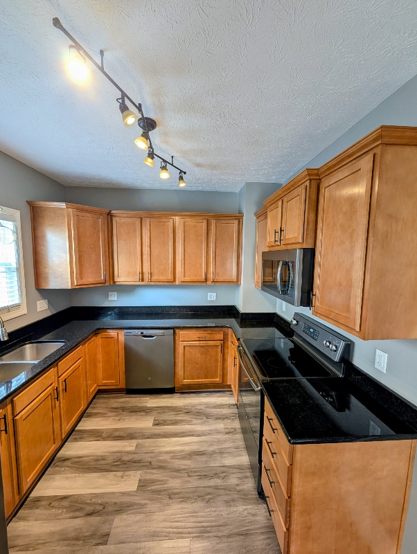 239 Bachtel St SE in North Canton, OH - Building Photo - Building Photo
