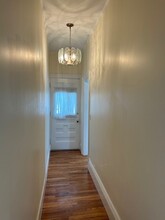 95 Crescent St, Unit 97 in Auburndale, MA - Building Photo - Building Photo