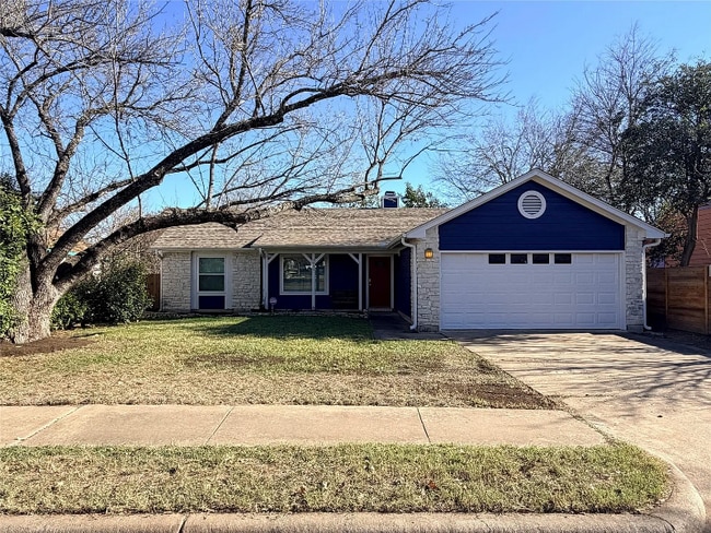 8803 Palace Pkwy in Austin, TX - Foto de edificio - Building Photo