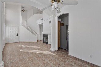 8758 Arawana Pl in Henderson, NV - Building Photo - Building Photo