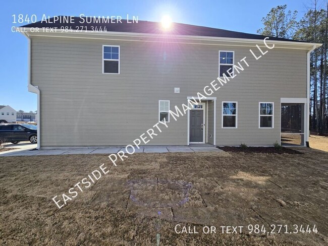 1840 Alpine Summer Ln in Apex, NC - Building Photo - Building Photo