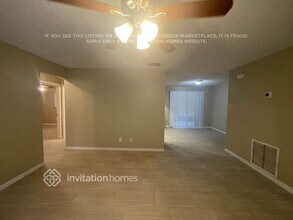 410 Brandywine Dr in Valrico, FL - Building Photo - Building Photo