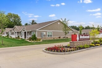 Redwood Groveport in Groveport, OH - Building Photo - Building Photo