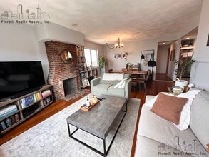 166 Webster St, Unit 3 in Boston, MA - Building Photo - Building Photo
