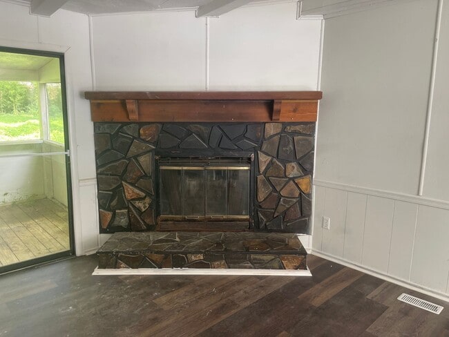 2112 Plantation Forest Dr in Tallahassee, FL - Building Photo - Building Photo