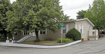 Belleville Mobile Home Estates in Fenton, MO - Building Photo