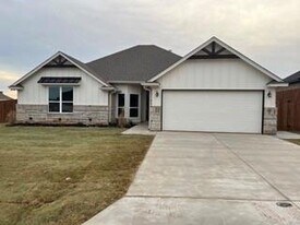 4007 Gallivant Dr in Granbury, TX - Building Photo