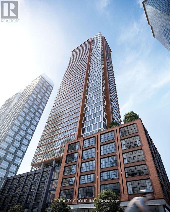 55-4755 Mercer St in Toronto, ON - Building Photo