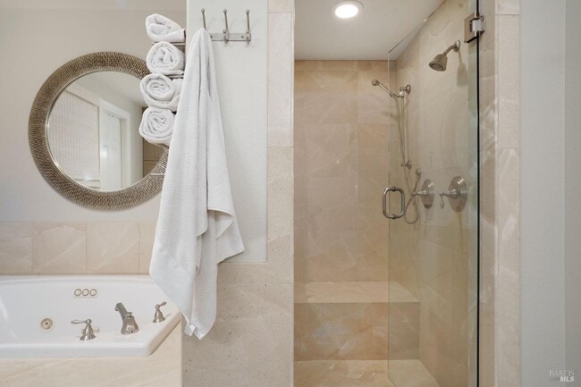 10 Idlewood Rd in Kentfield, CA - Building Photo - Building Photo