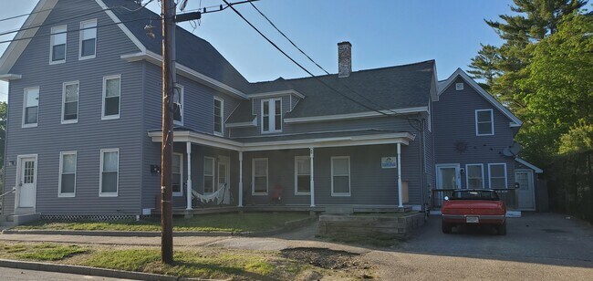 20 Merrill St, Unit 20B Merrill in Plymouth, NH - Building Photo - Building Photo