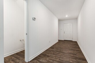 9213 Marilyn Pl in Dallas, TX - Building Photo - Building Photo