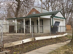 11336 Outer Dr W in Detroit, MI - Building Photo - Building Photo