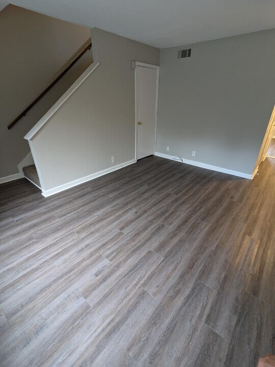 813 Holder Ct in Nashville, TN - Building Photo