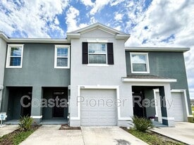 32794 Pez Landing Ln in Wesley Chapel, FL - Building Photo