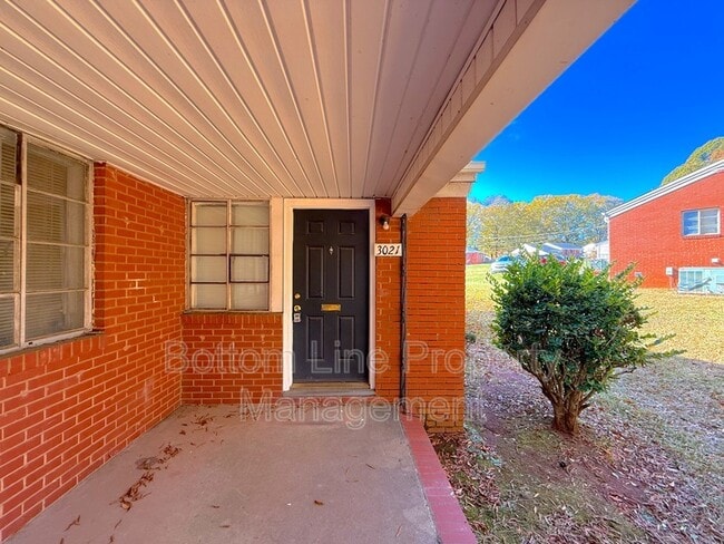 3021 Marlborough Rd in Charlotte, NC - Building Photo - Building Photo