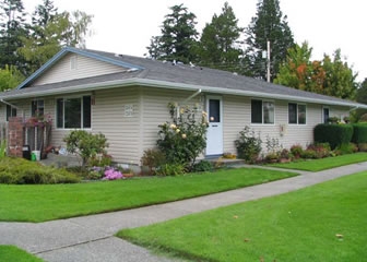 Varsity Village in Bellingham, WA - Building Photo