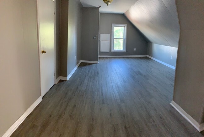 15 Wheelock St, Unit C in Manchester, NH - Building Photo - Building Photo