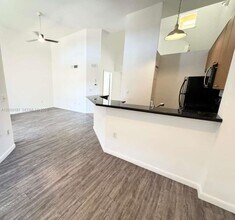 4767 Via Palm Lakes in West Palm Beach, FL - Building Photo - Building Photo